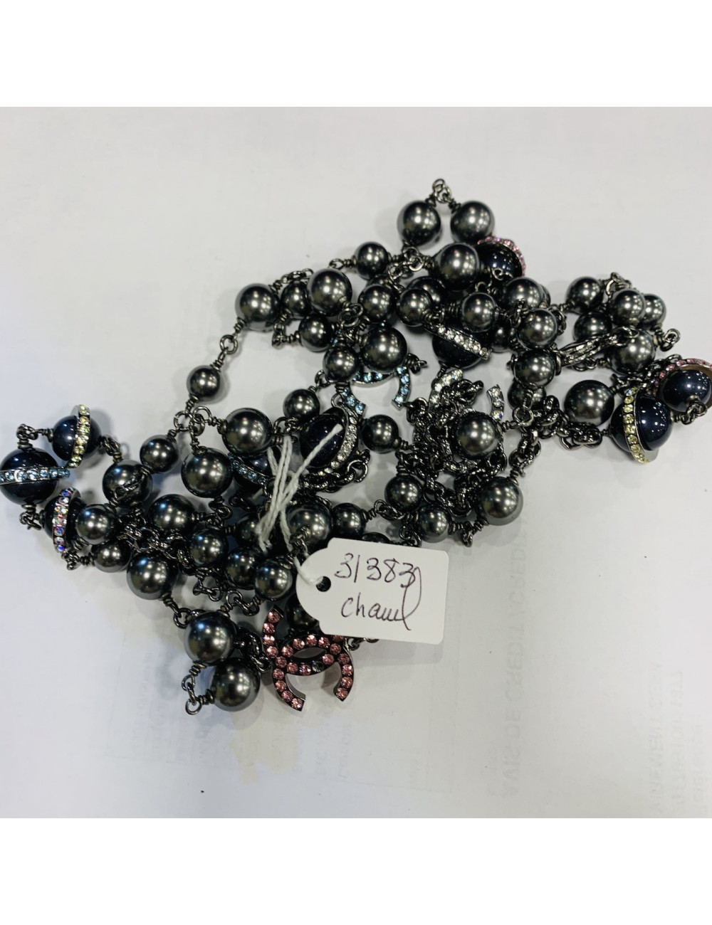 Sautoir CHANEL perles canon de fusil