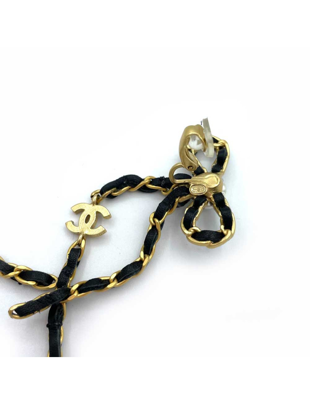 CHANEL bow clip-on Earrings