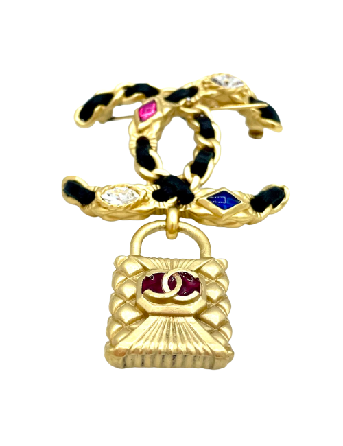 CHANEL CC Bag Golden Brooch 