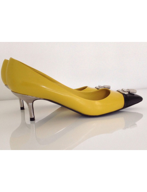 escarpins LOUIS VUITTON cuir jaune t 38