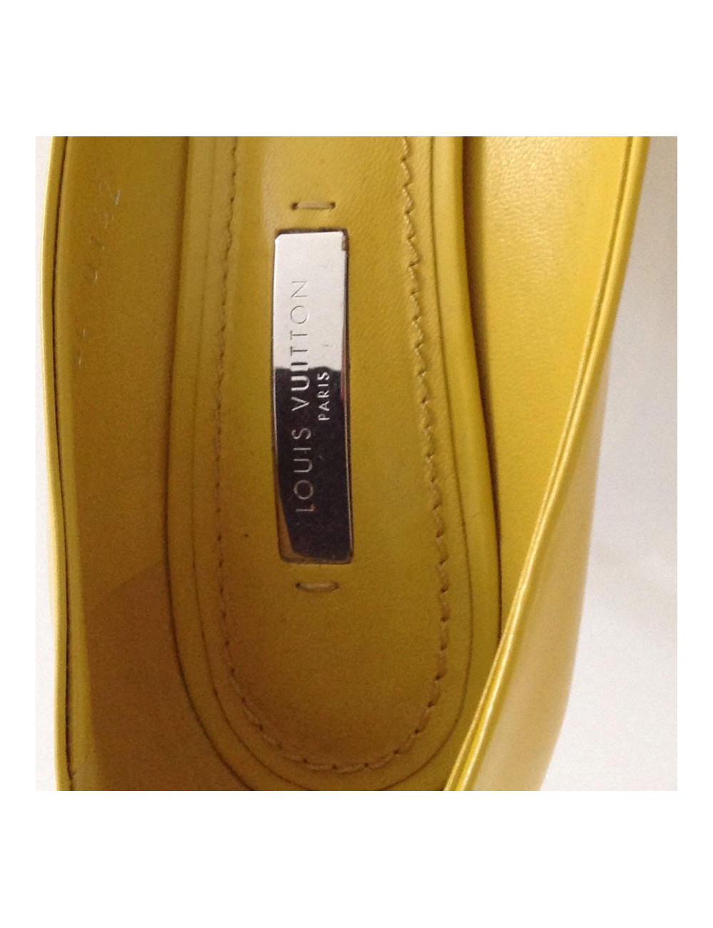 escarpins LOUIS VUITTON cuir jaune t 38