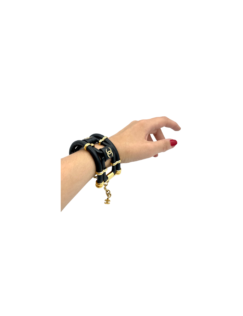 Bracelet CHANEL cuir noir CC dorée