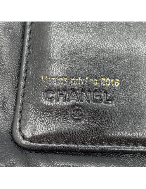 Portefeuille CHANEL cuir matelassé noir