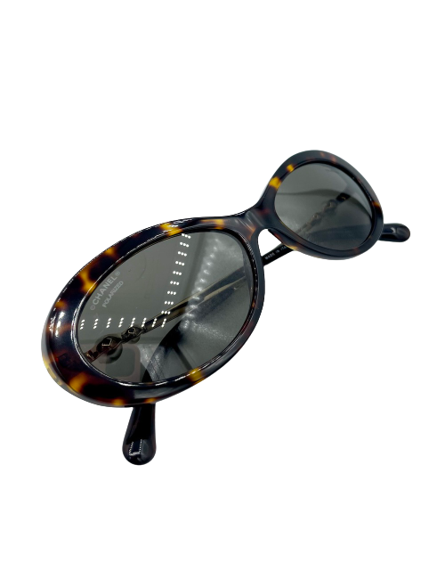 Lunettes CHANEL façon écaille