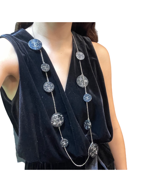 Sautoir Chanel plexi et argenté