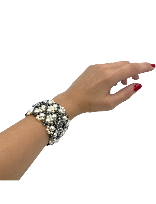 Bracelet perles CHANEL métal  CC strass