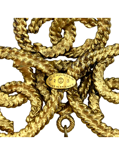 Sautoir CHANEL Vintage en métal doré et perles nacrées