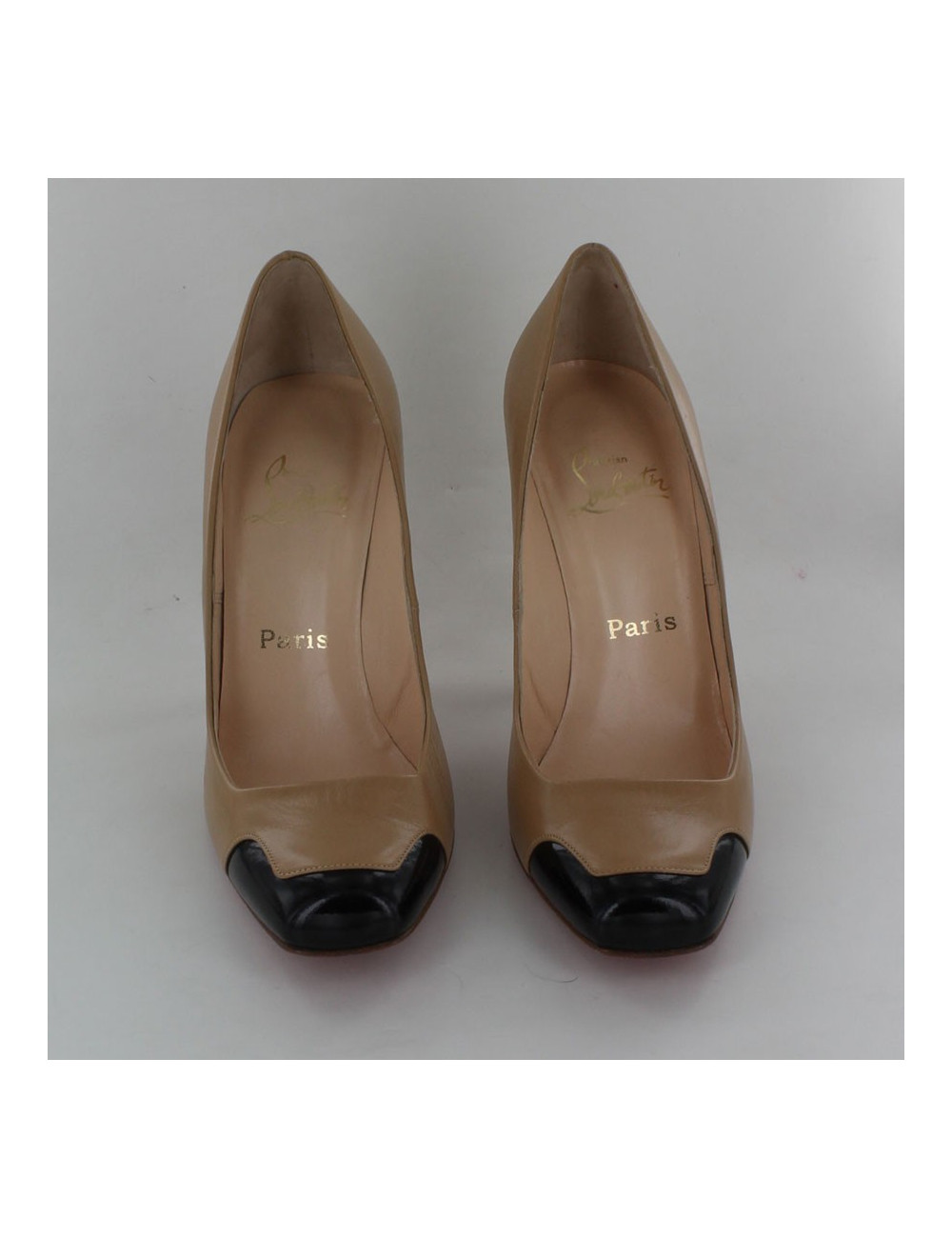 escarpins CHRISTIAN LOUBOUTIN T39 beige noir