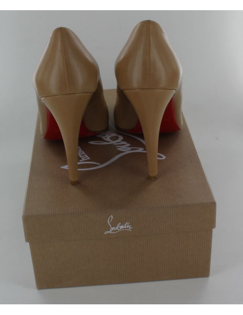 escarpins CHRISTIAN LOUBOUTIN T39 beige noir