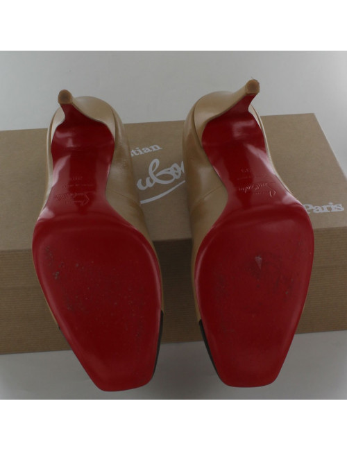escarpins CHRISTIAN LOUBOUTIN T39 beige noir