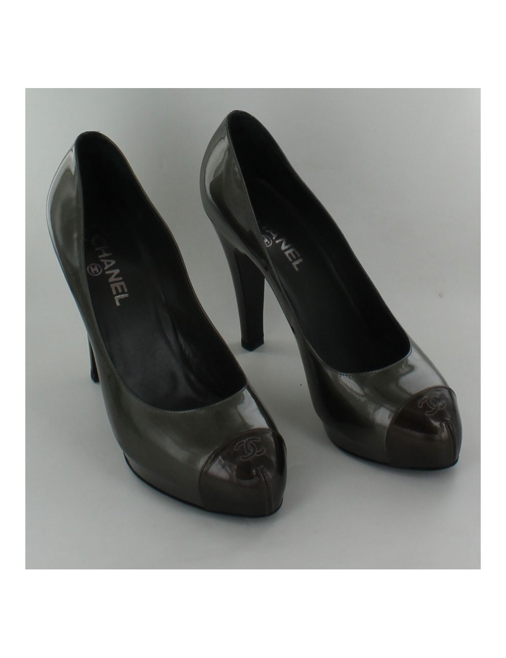 escarpins CHANEL T 42 vernis bronze