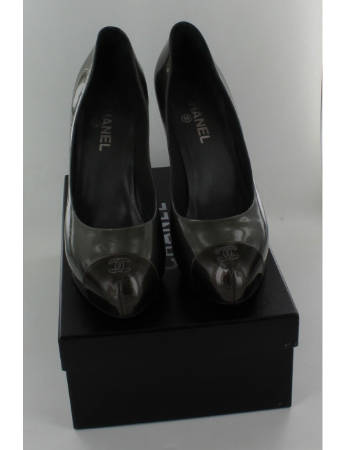 escarpins CHANEL T 42 vernis bronze