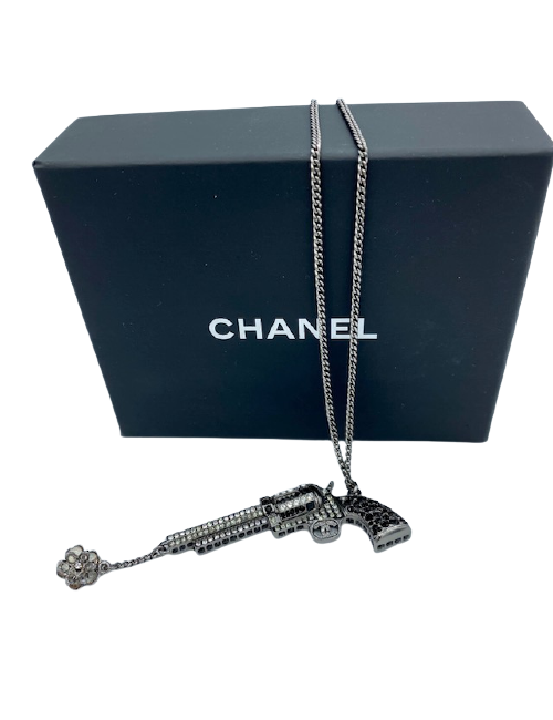 Collier CHANEL Metiers d'Art Paris-Dallas