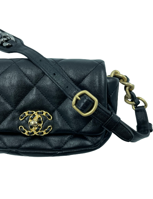 Ceinture sac CHANEL 19 