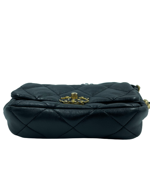 Ceinture sac CHANEL 19