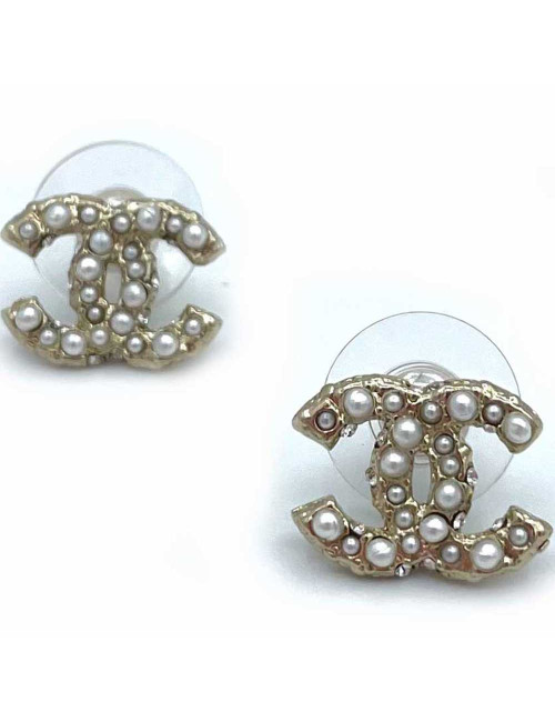 Clous CHANEL perles