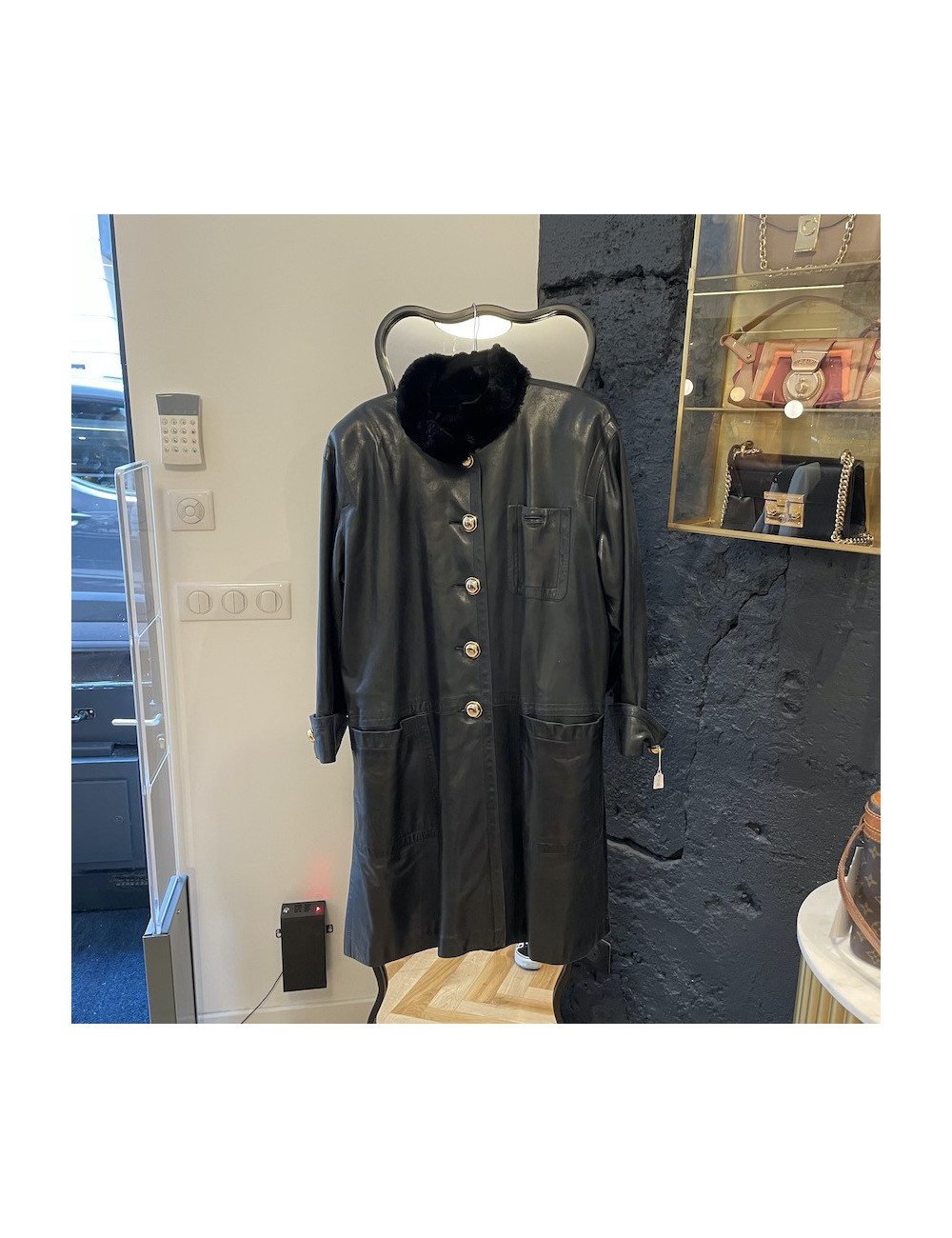 Manteau YVES SAINT LAURENT cuir noir Vintage