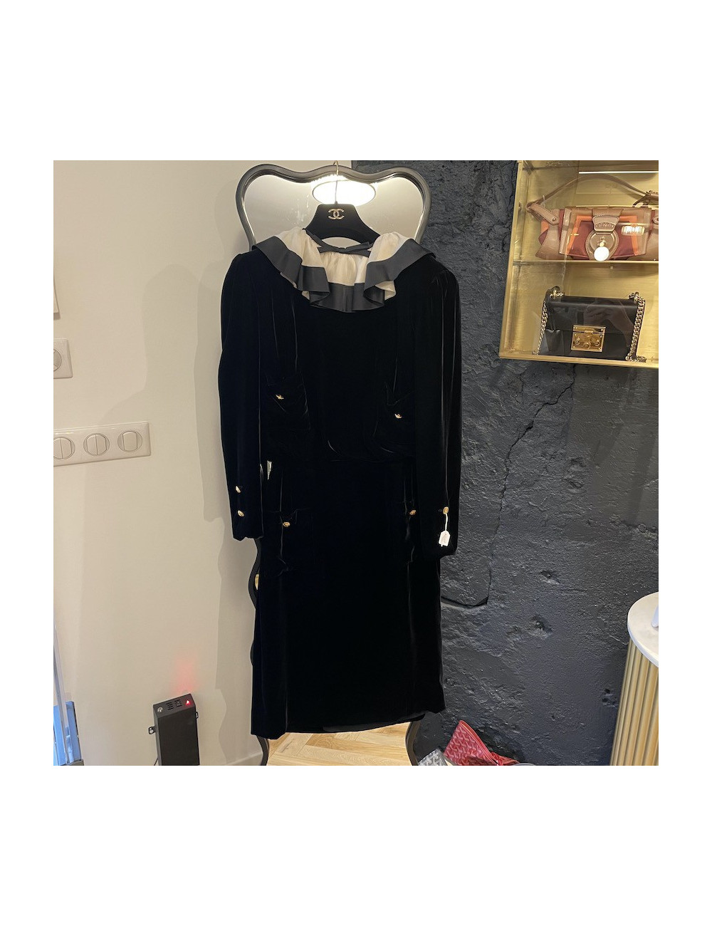 Robe cocktail CHANEL velours de soie noir