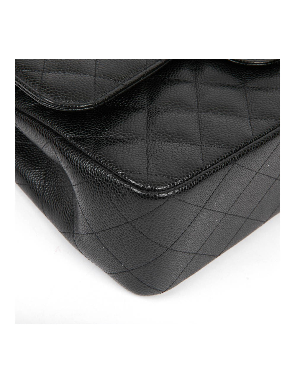 Sac Jumbo CHANEL en cuir grainé noir