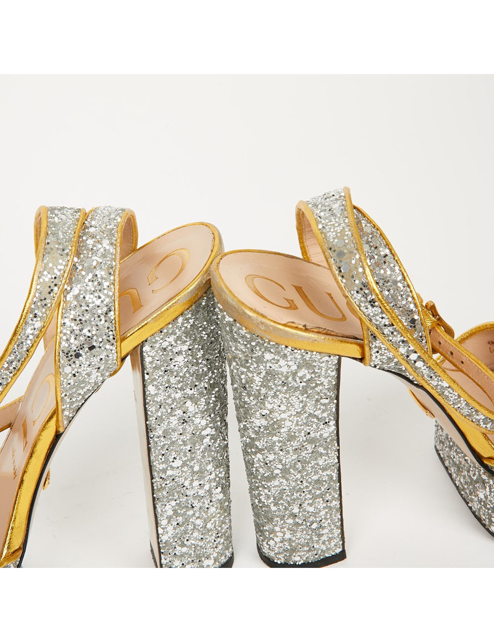 Sandales GUCCI T 38,5 brillantes argent