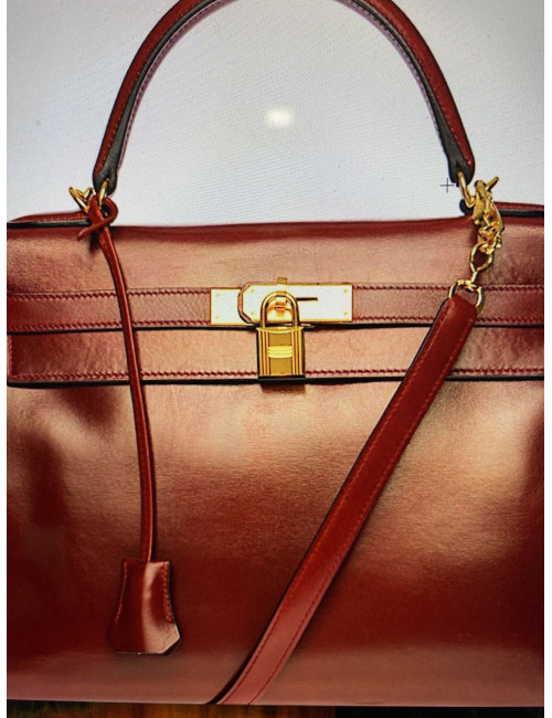 Kelly 32 HERMES box rouge H vintage