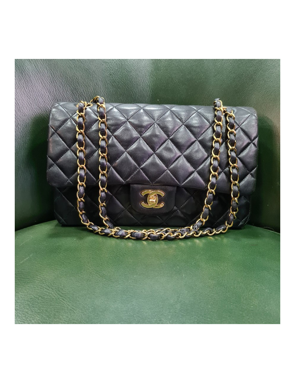 Timeless noir CHANEL cuir d'agneau