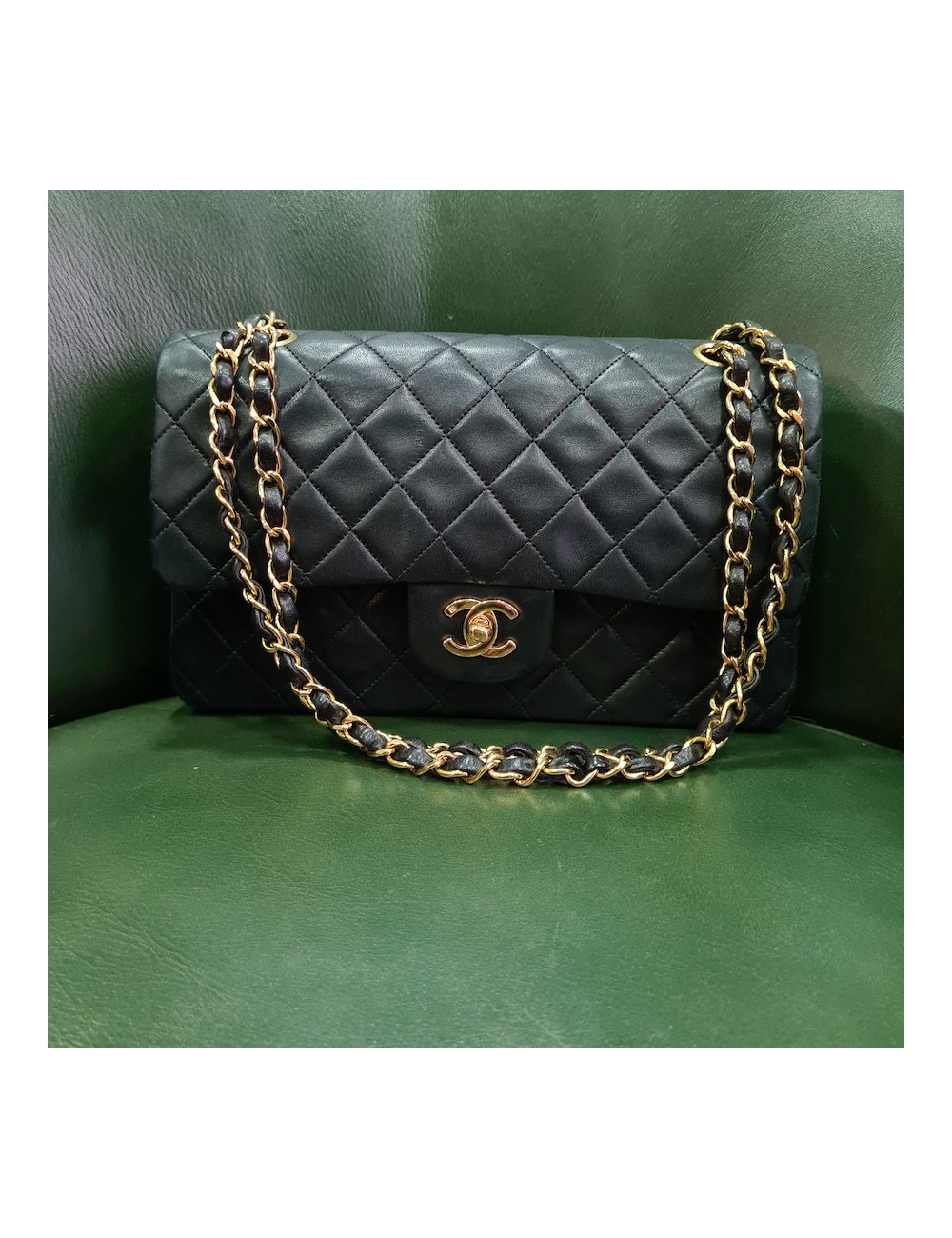 Timeless noir CHANEL cuir d'agneau