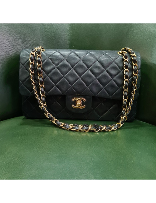 Timeless noir CHANEL cuir d'agneau