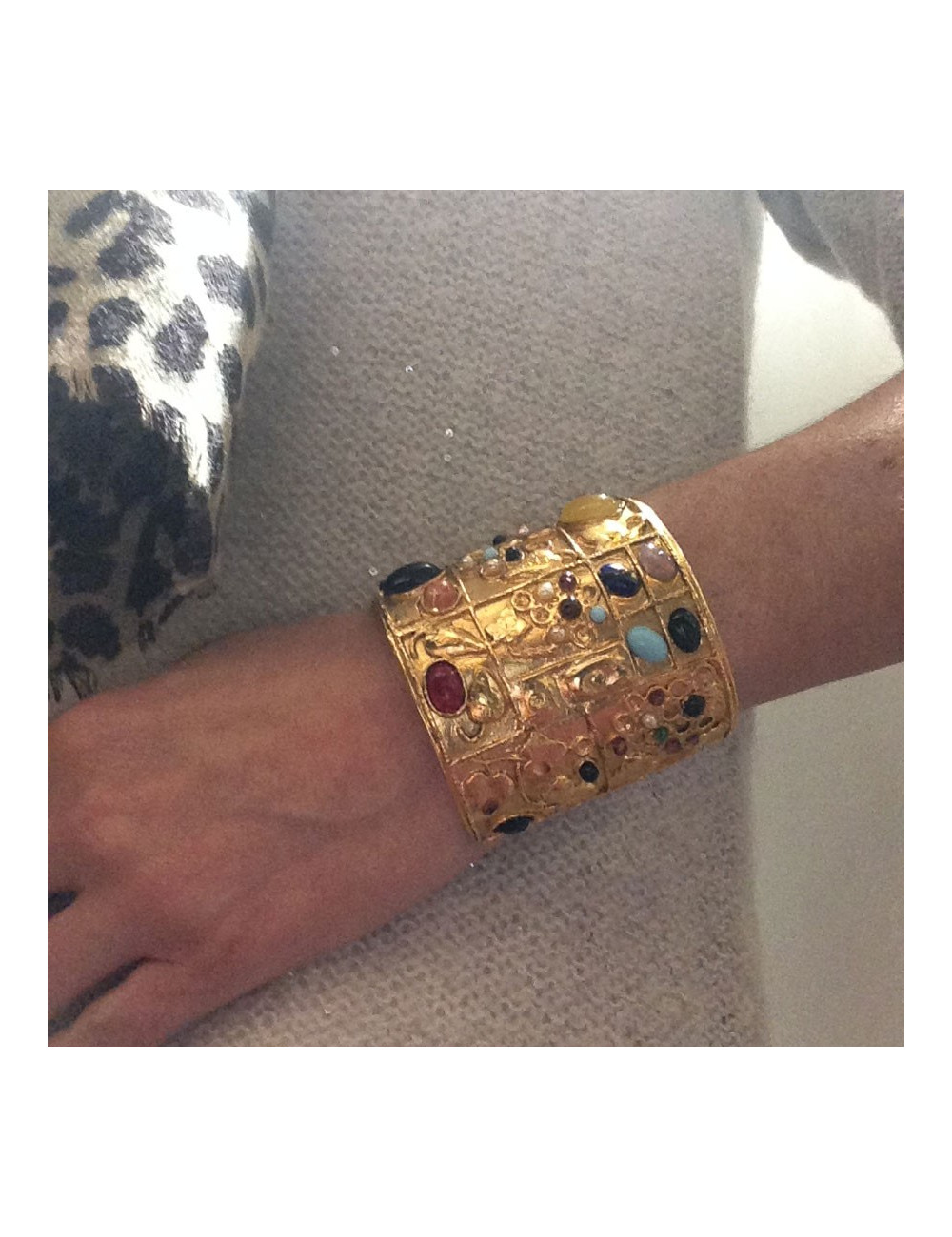 Manchette Couture MARGUERITE DE VALOIS