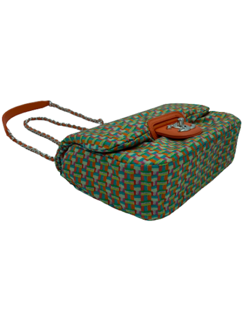 Timeless CHANEL orange