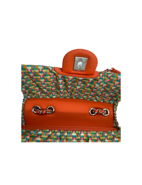 Timeless CHANEL orange