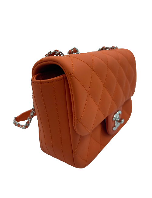 Timeless CHANEL orange