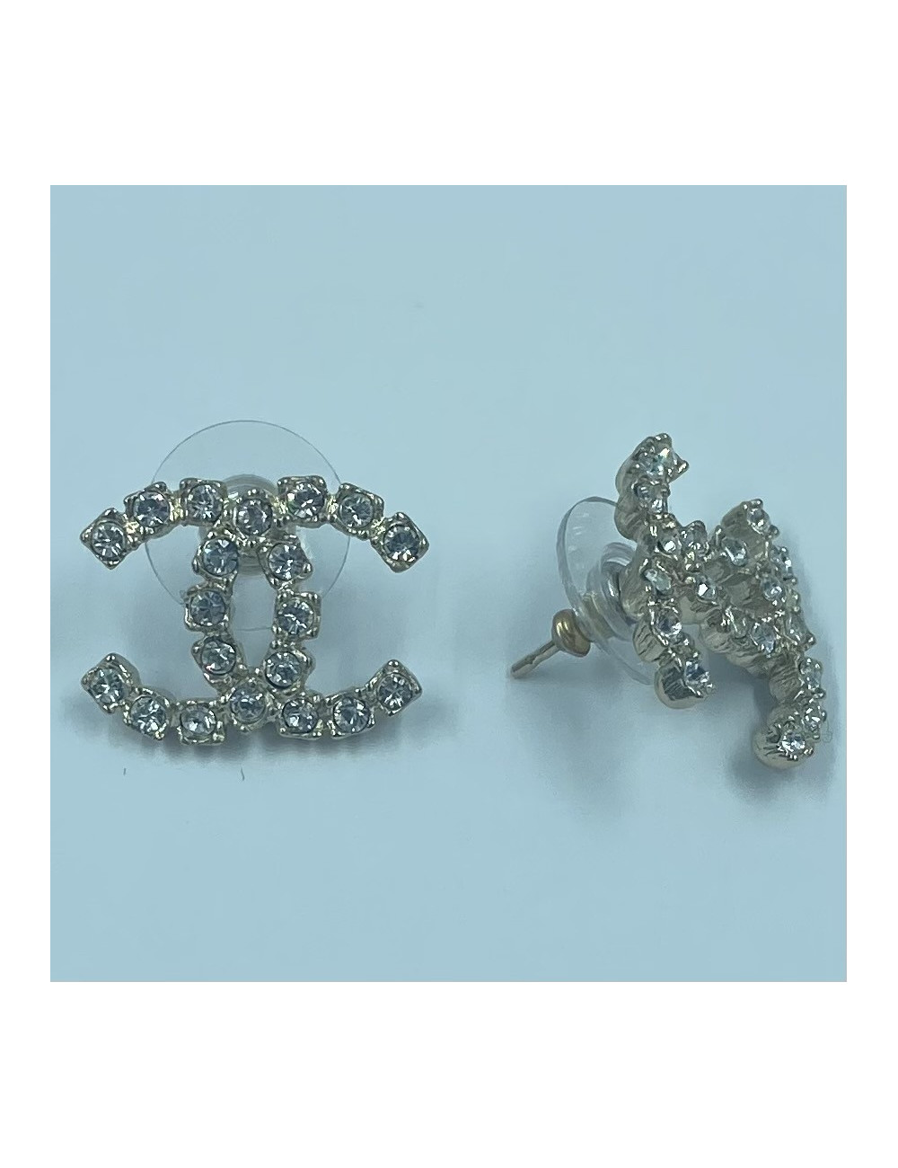 Clous d'oreilles CC tout strass CHANEL