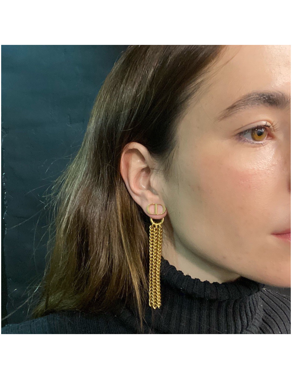 Clous Dior CD pendants doré