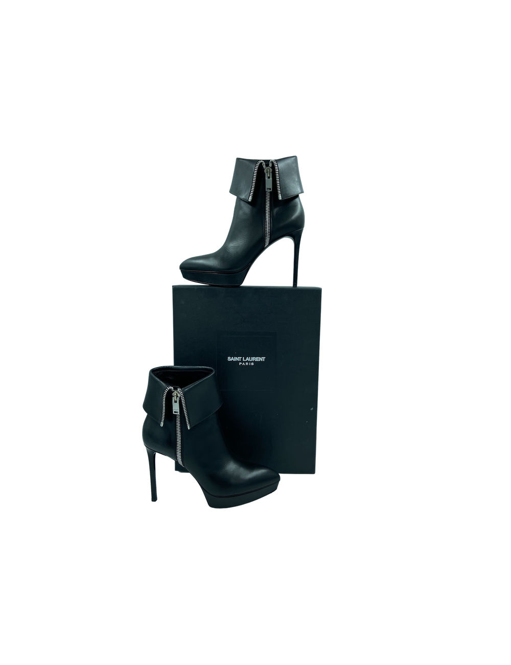 SAINT LAURENT T40 black leather boots