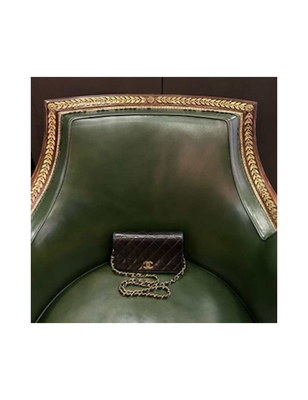 WOC vintage CHANEL mini noir