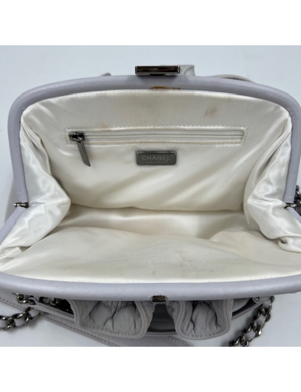 Sac gris CHANEL cuir vieilli