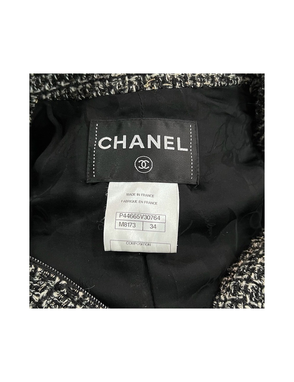 Veste T34 CHANEL en tweed noir et blanc avec fil doré