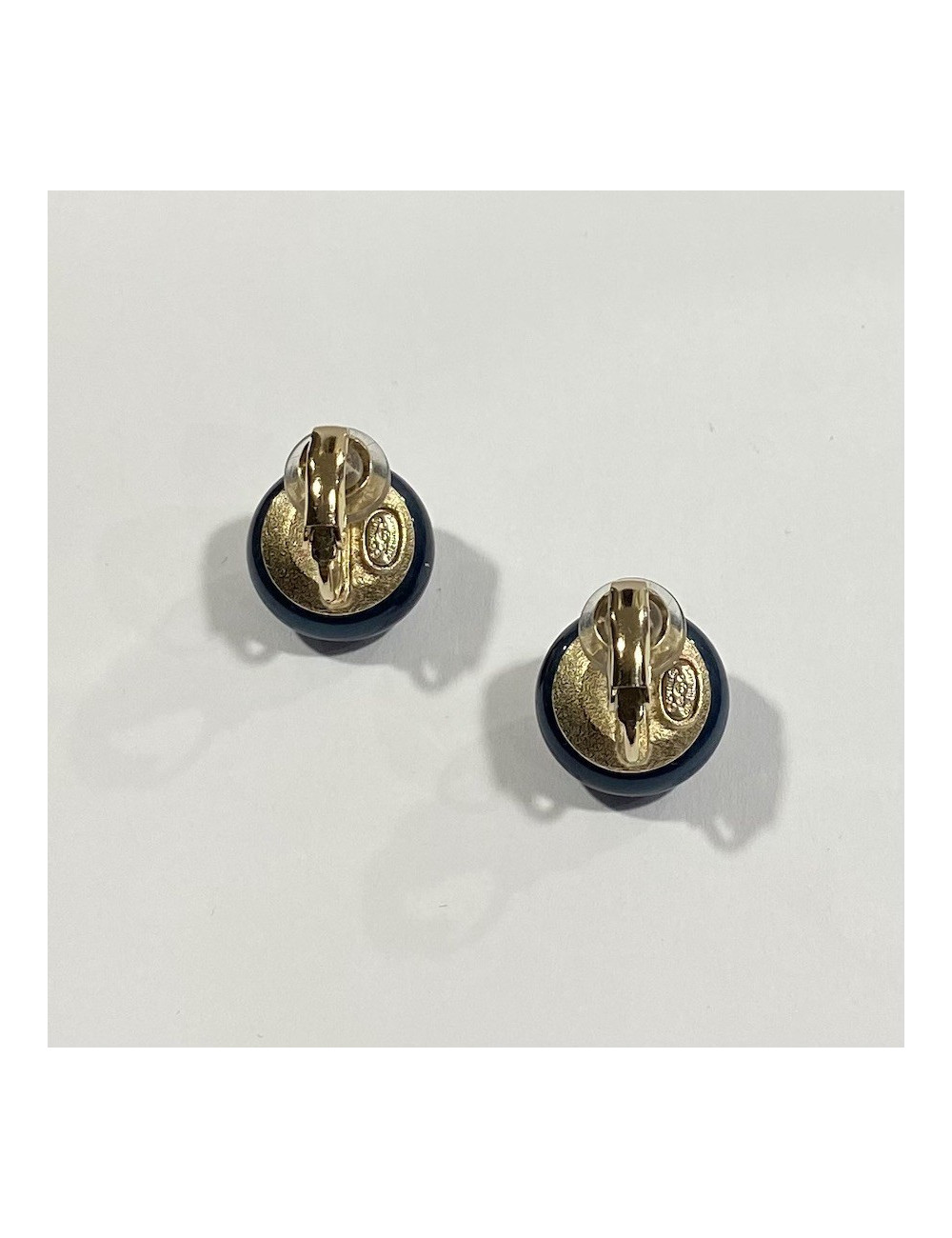 Boucles d'oreille CHANEL argent et noir