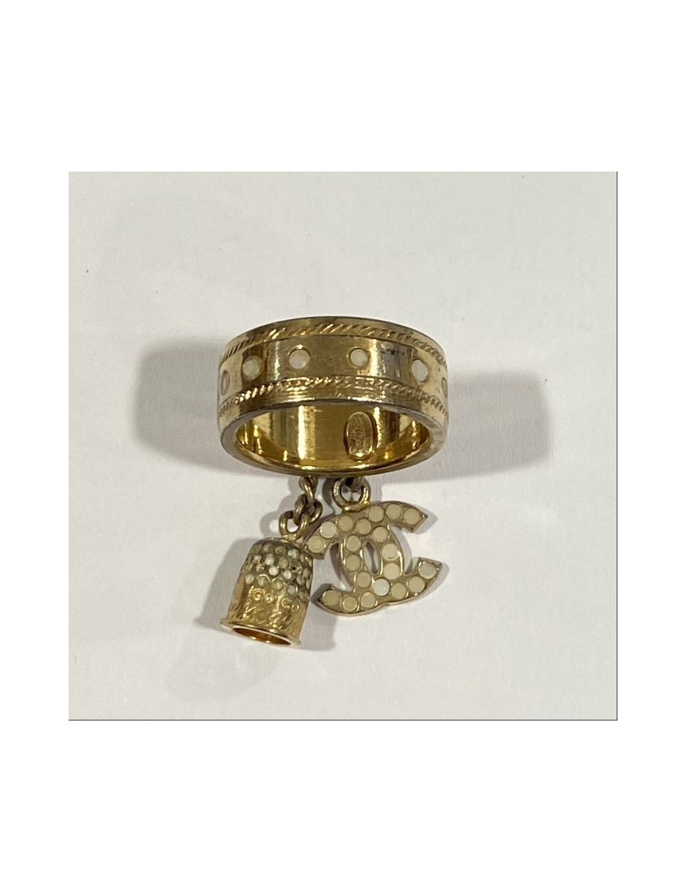 Bague CHANEL CC et Dé