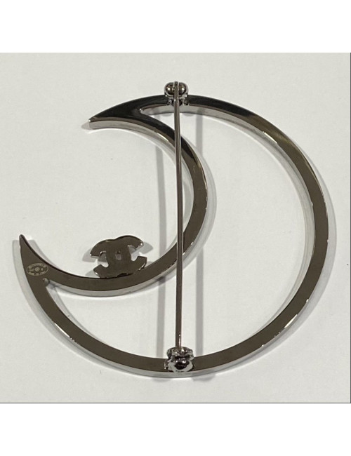 CHANEL Moon Brooch in Silver Plate Metal - Super Occasion Never Worn