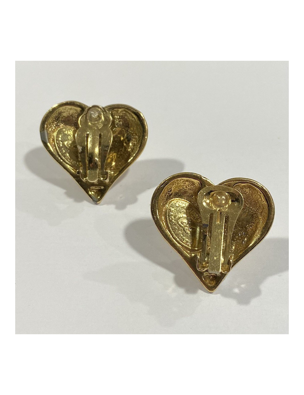 CHRISTIAN LACROIX Vintage Heart Clip-on Earrings - Superb Occasion
