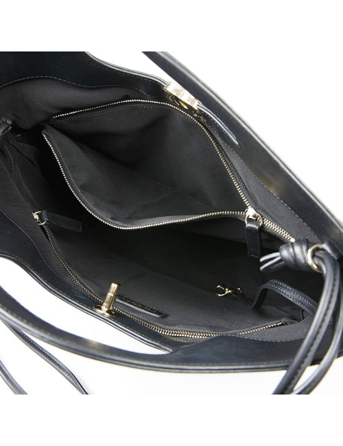 Grand cabas CHANEL 31 cuir froissé noir