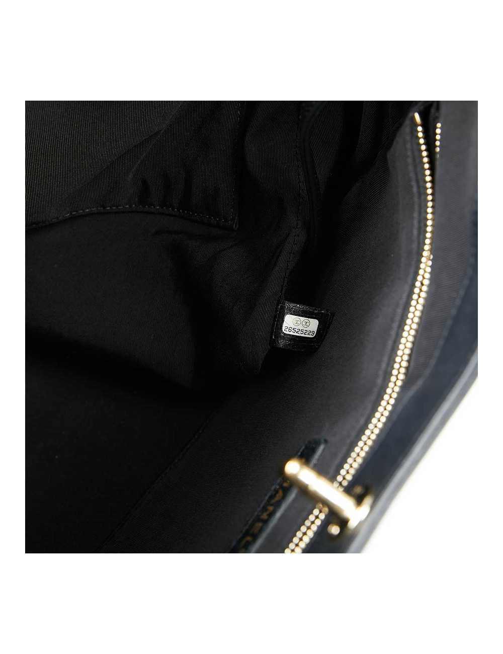 Grand cabas CHANEL 31 cuir froissé noir