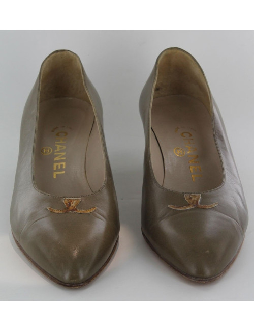 escarpins CHANEL t 37 kaki