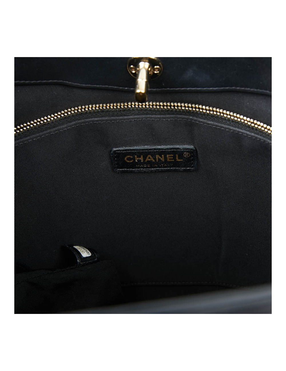 Grand cabas CHANEL 31 cuir froissé noir