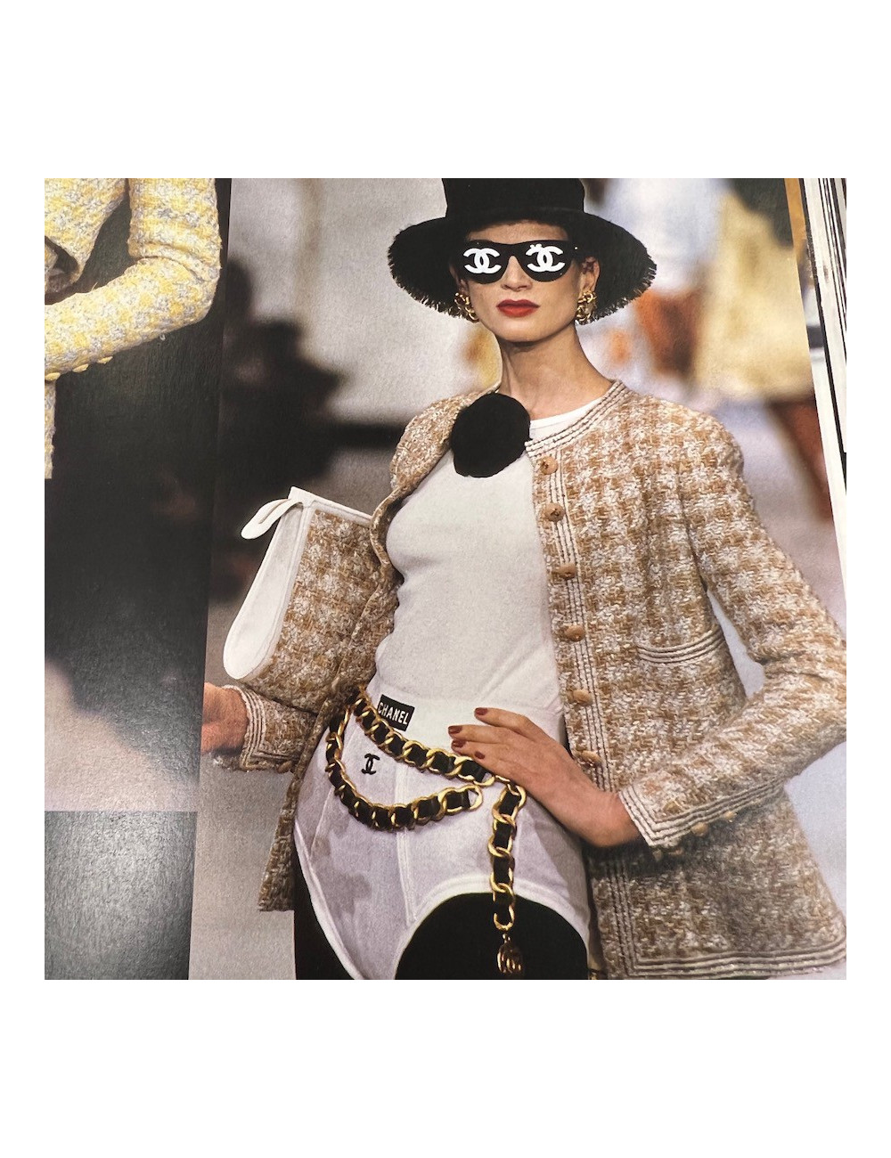 Ceinture vintage or et cuir CHANEL