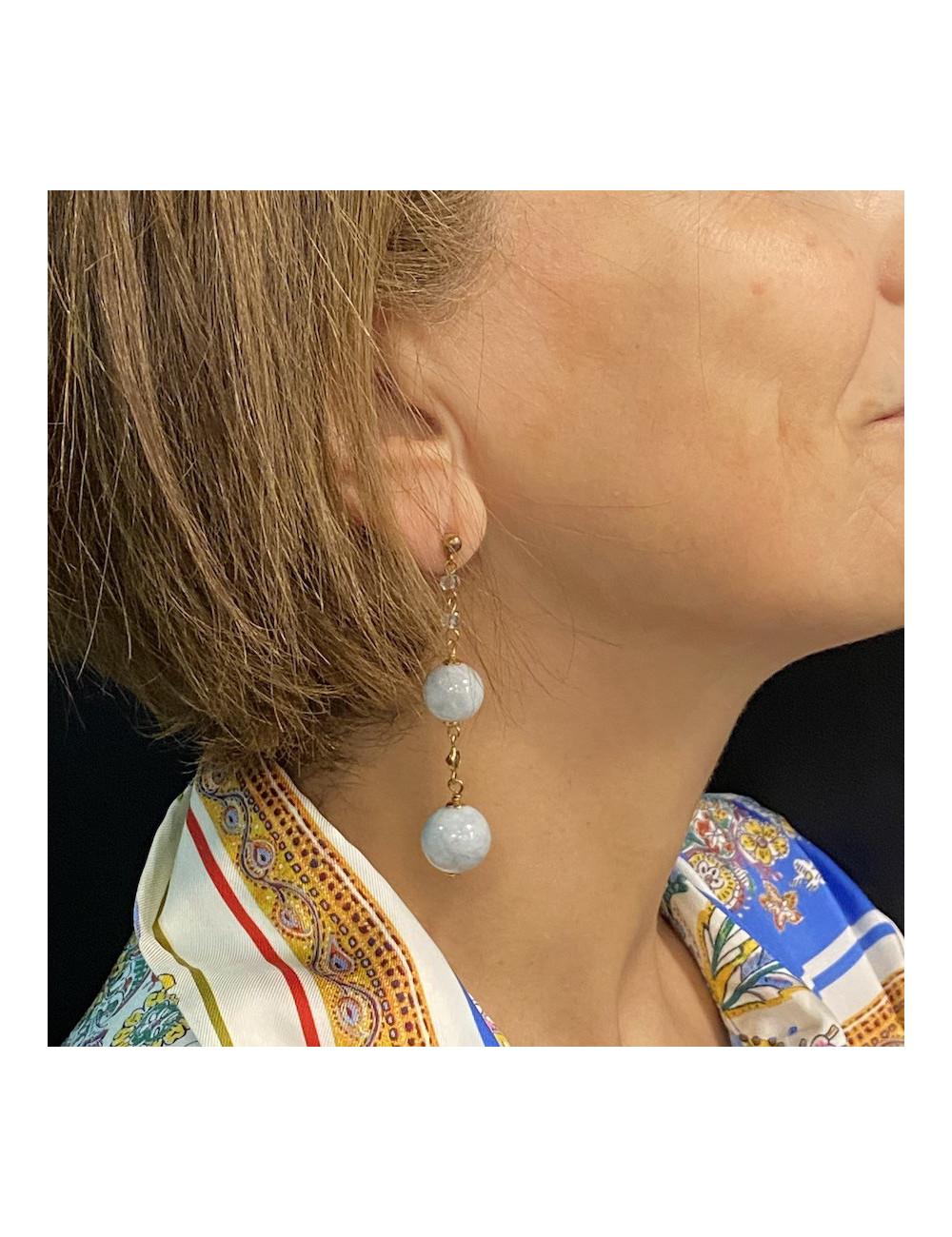 Clous bleu ciel perles en pierre