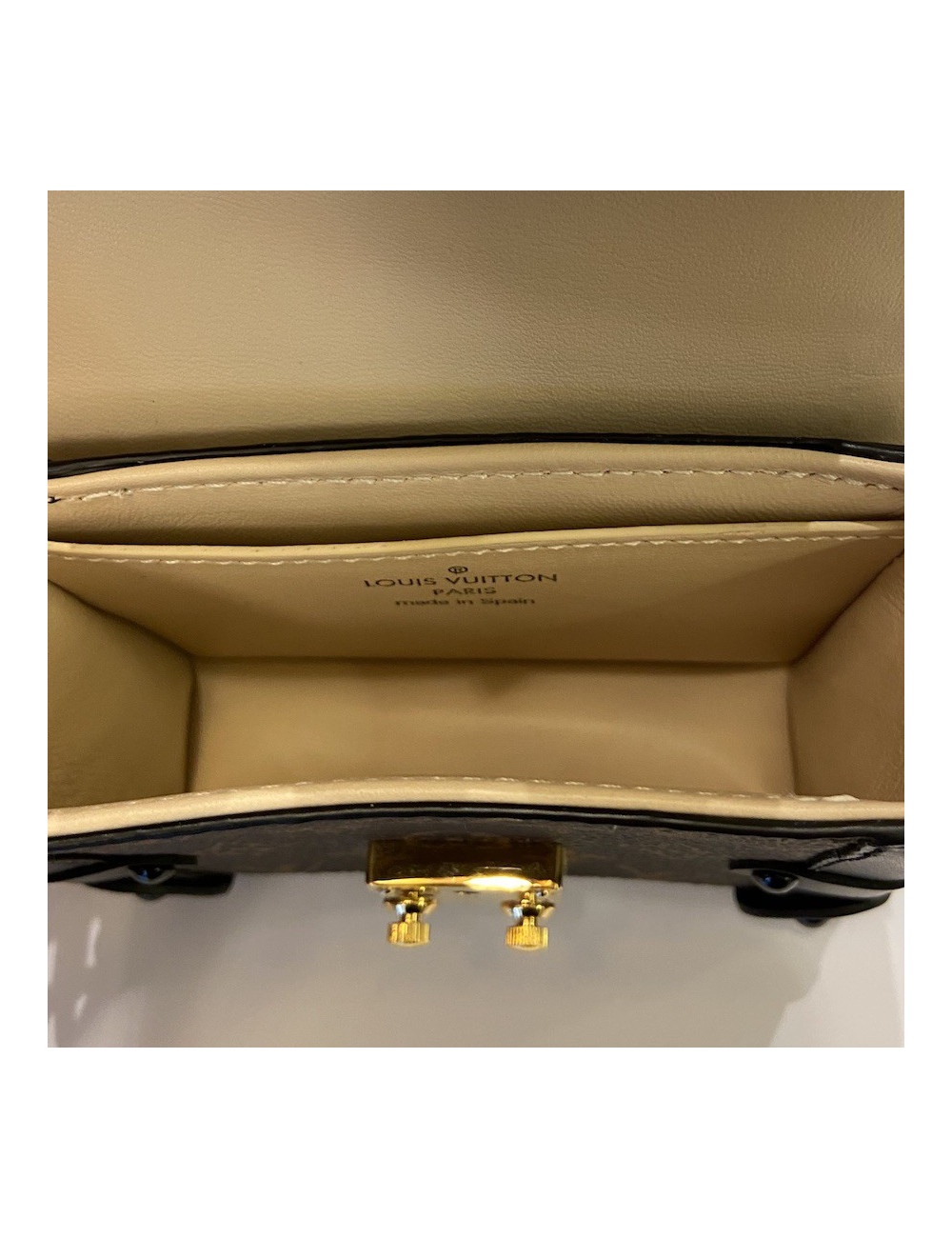 Bag charm LOUIS VUITTON toile Monogram