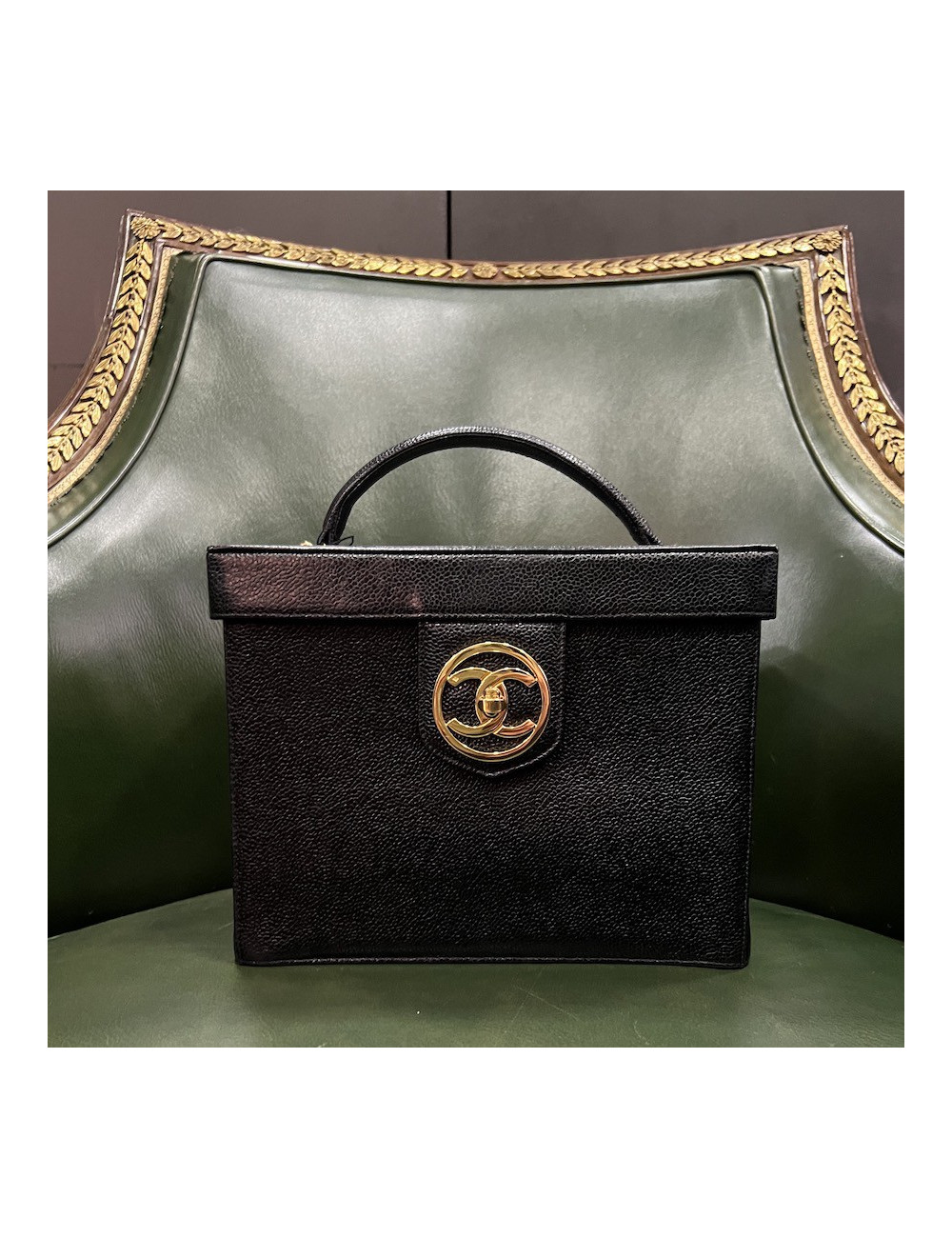 Vanity CHANEL noir vintage 